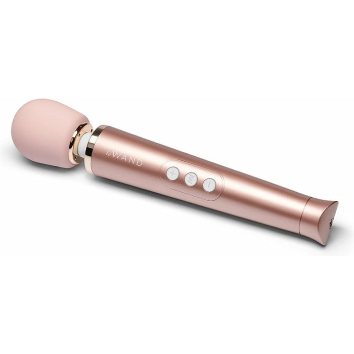 Le Wand Petite Rechargeable Massager - Image 1
